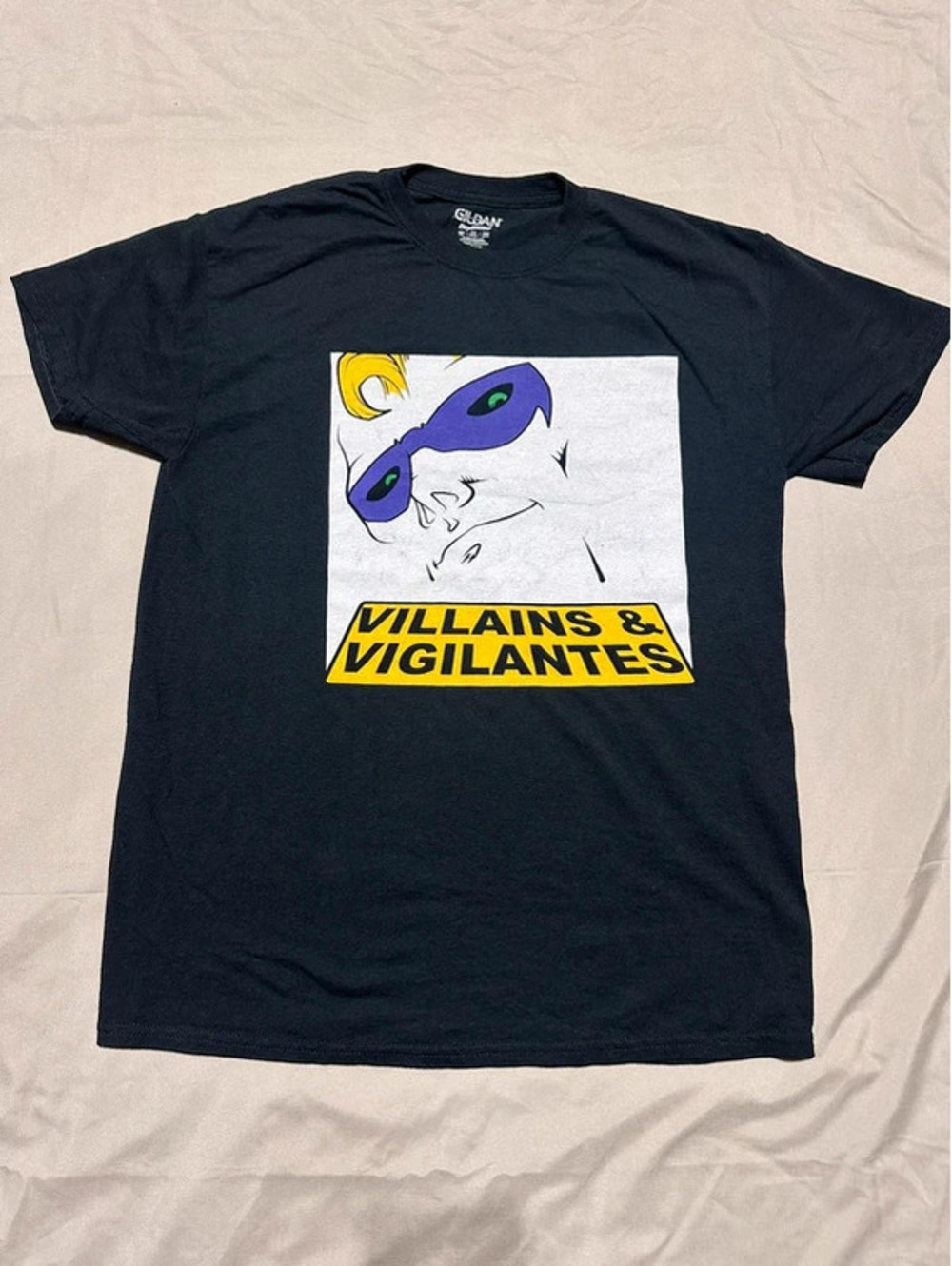 GlitchCon 2013 Villains & Vigilantes T Shirt (B63)